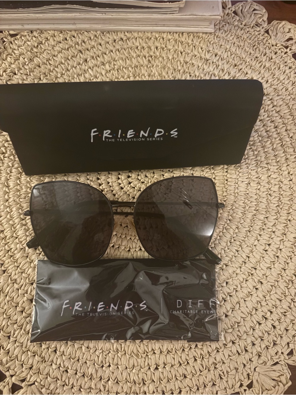 Diff Eyewear Black Oversized Women's Sunglasses with Dark Lenses